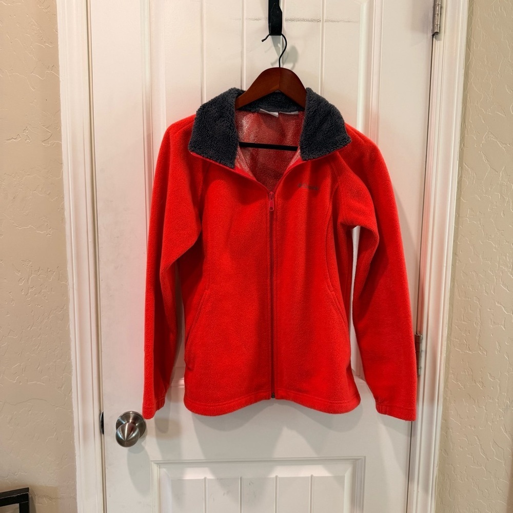 Columbia coral and gray OMNI Thermal Fleece